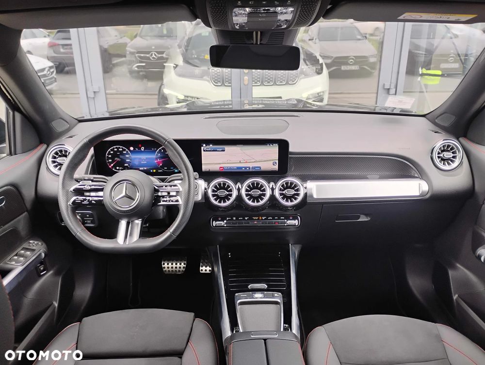 Mercedes-Benz GLB 200 AMG Line 7G-DCT - 20