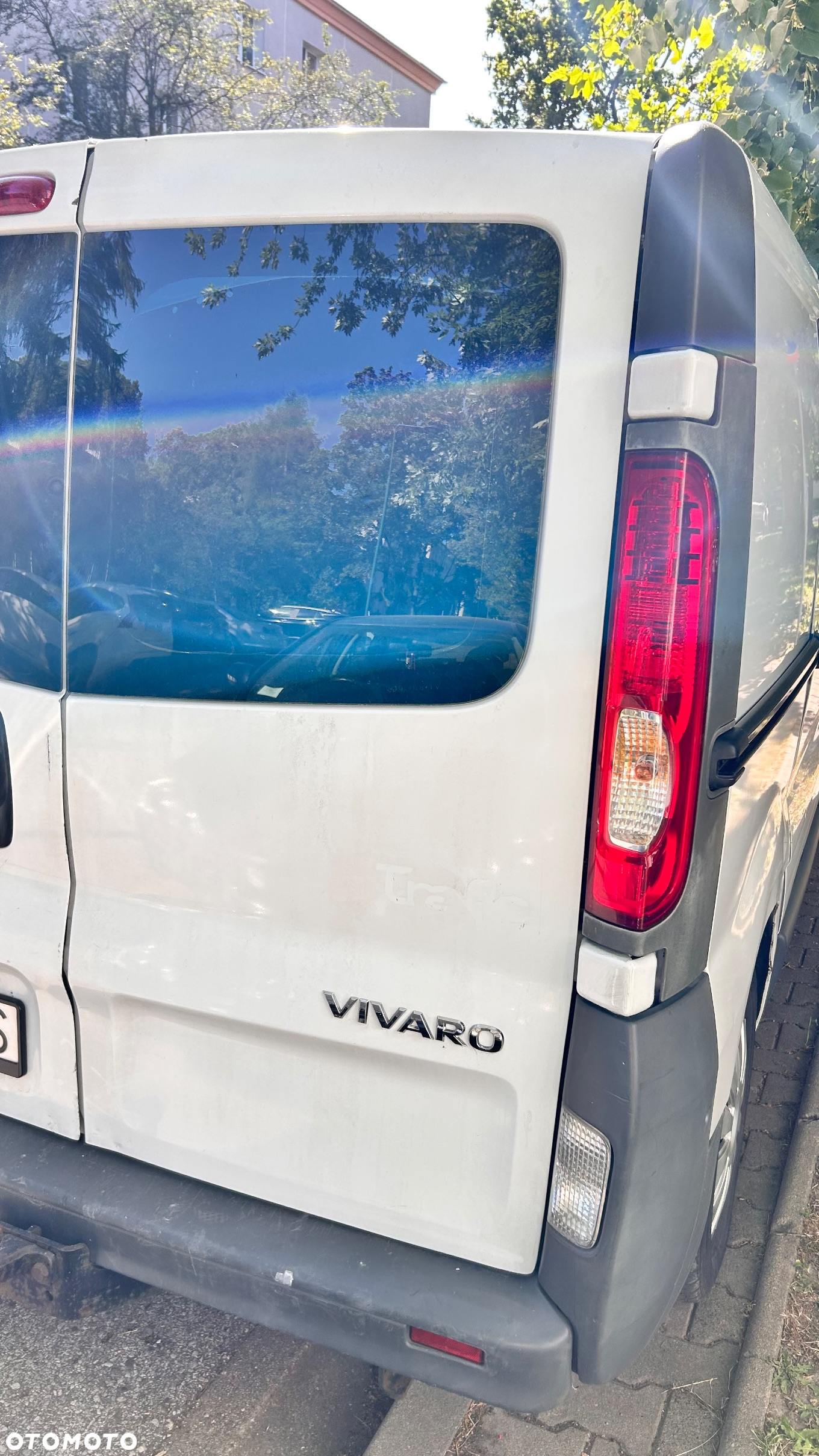 Opel Vivaro - 8