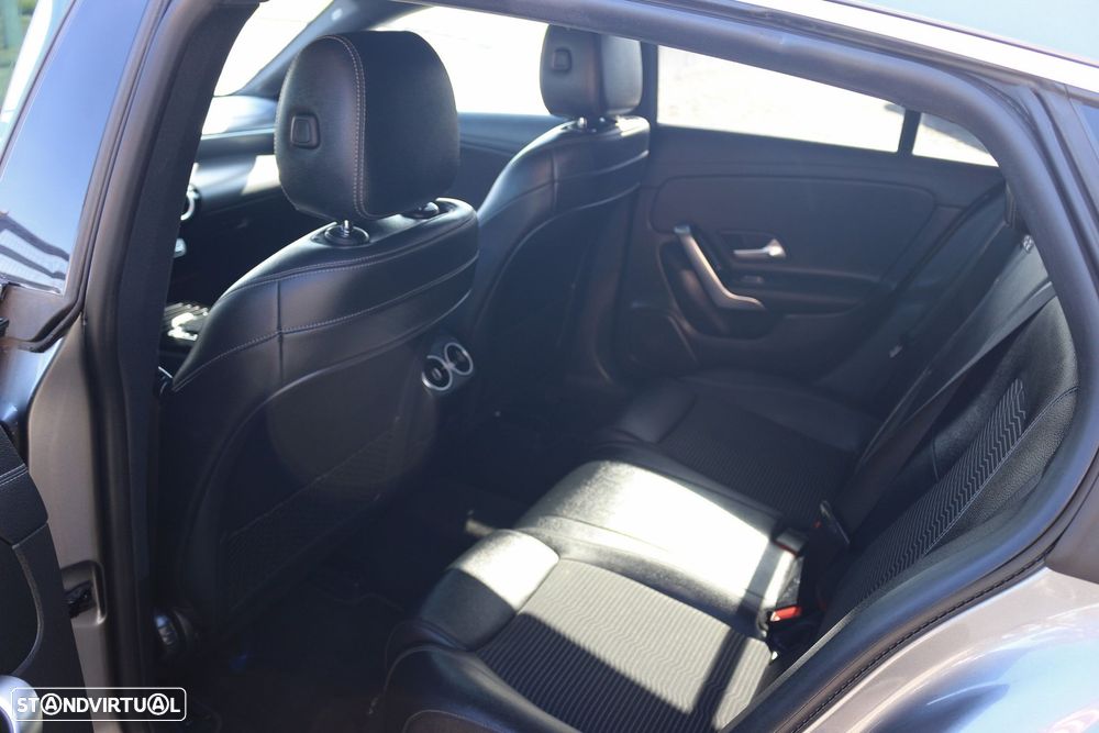 Mercedes-Benz CLA 180 d Shooting Brake Progressive Aut. - 35