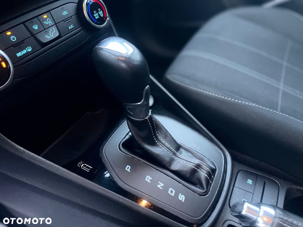 Ford Fiesta - 32