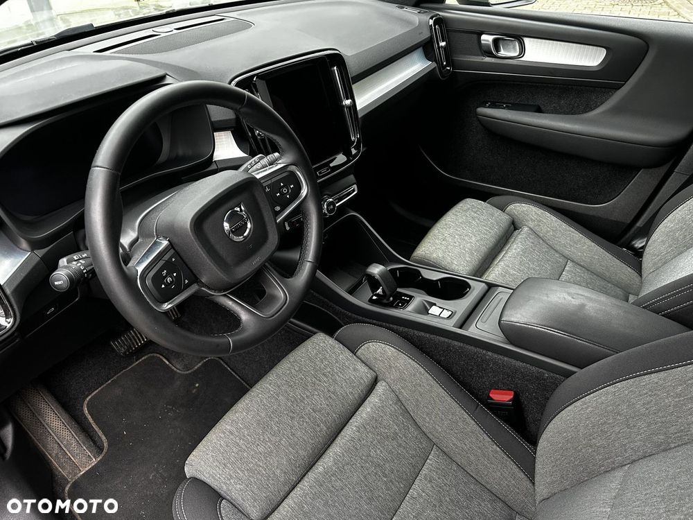 Volvo XC 40 - 12
