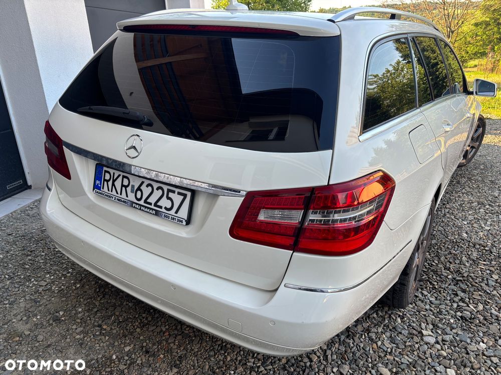 Mercedes-Benz Klasa E 220 CDI DPF BlueEFFICIENCY Automatik Avantgarde - 6