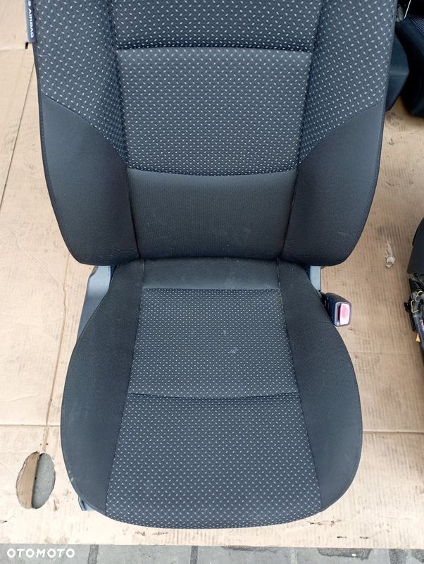 HYUNDAI I30 HB SIEDZENIE FOTEL FOTELE KANAPA KOMPLET EUROPA - 4