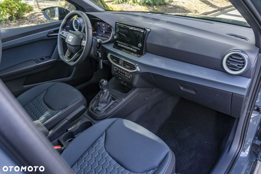 Seat Arona - 16