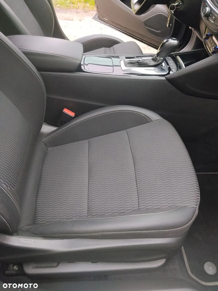 Opel Insignia - 14