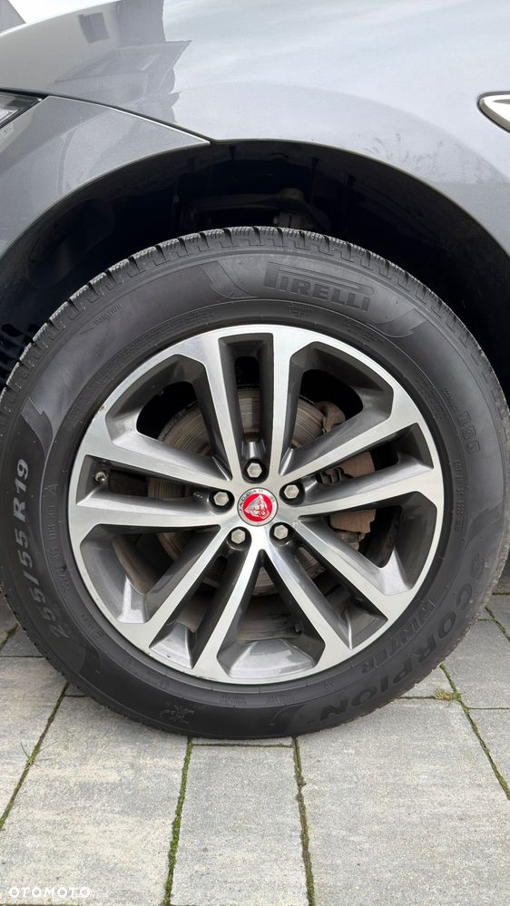 Jaguar F-Pace 2.0 i4D AWD R-Sport - 14