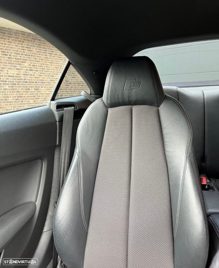 Audi TT Coupé 2.0 TDI S-line - 2