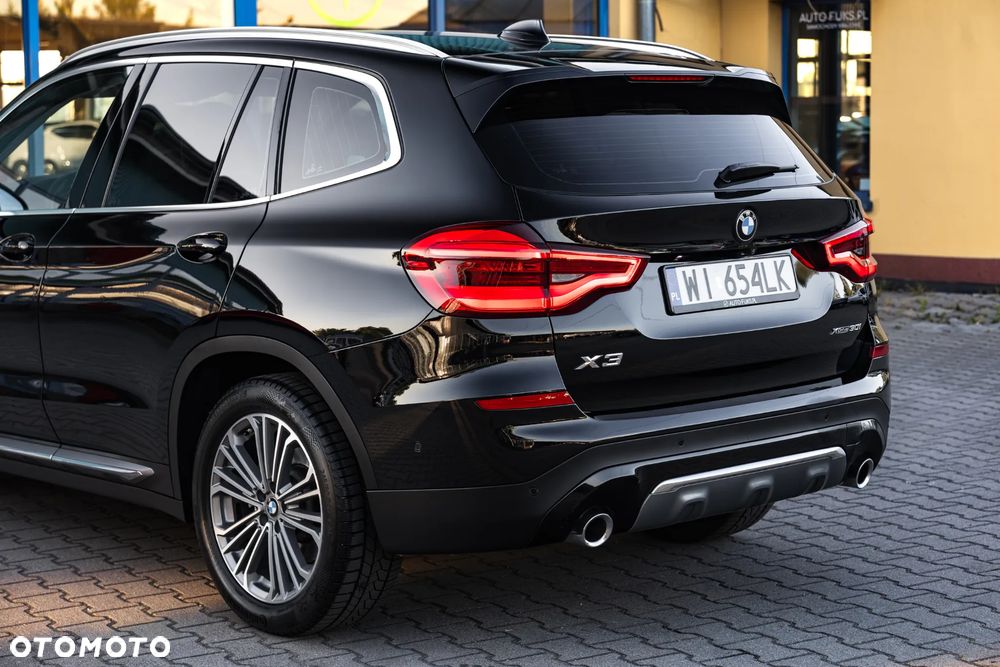 BMW X3 xDrive30i Luxury Line - 8