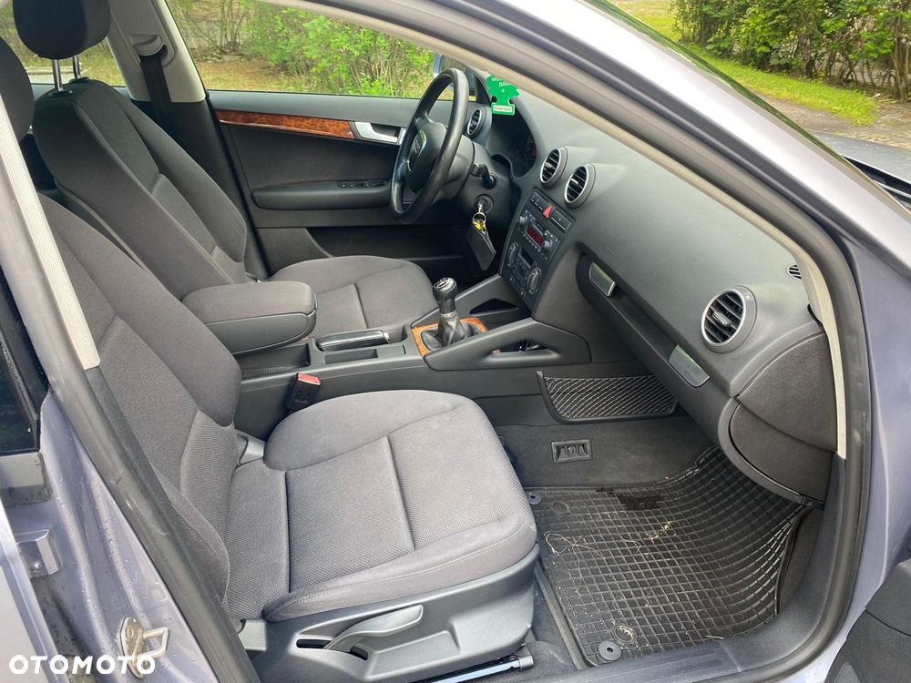 Audi A3 Sportback - 14