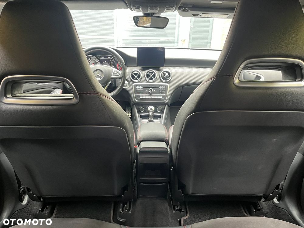 Mercedes-Benz Klasa A 160 AMG Line - 18