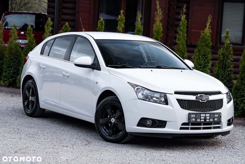 Chevrolet Cruze 1.8 LS - 5