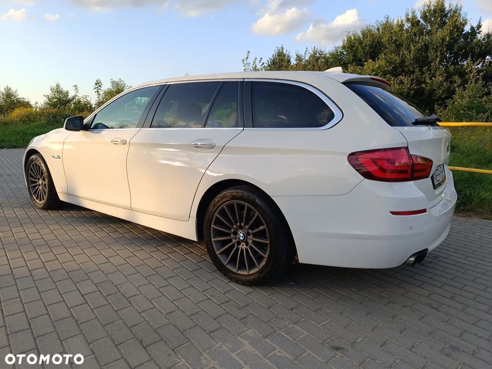 BMW Seria 5 520d - 8