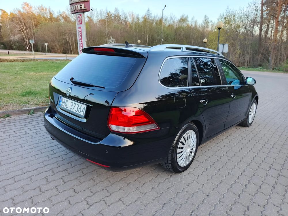 Volkswagen Golf 2.0 TDI DPF Highline - 3