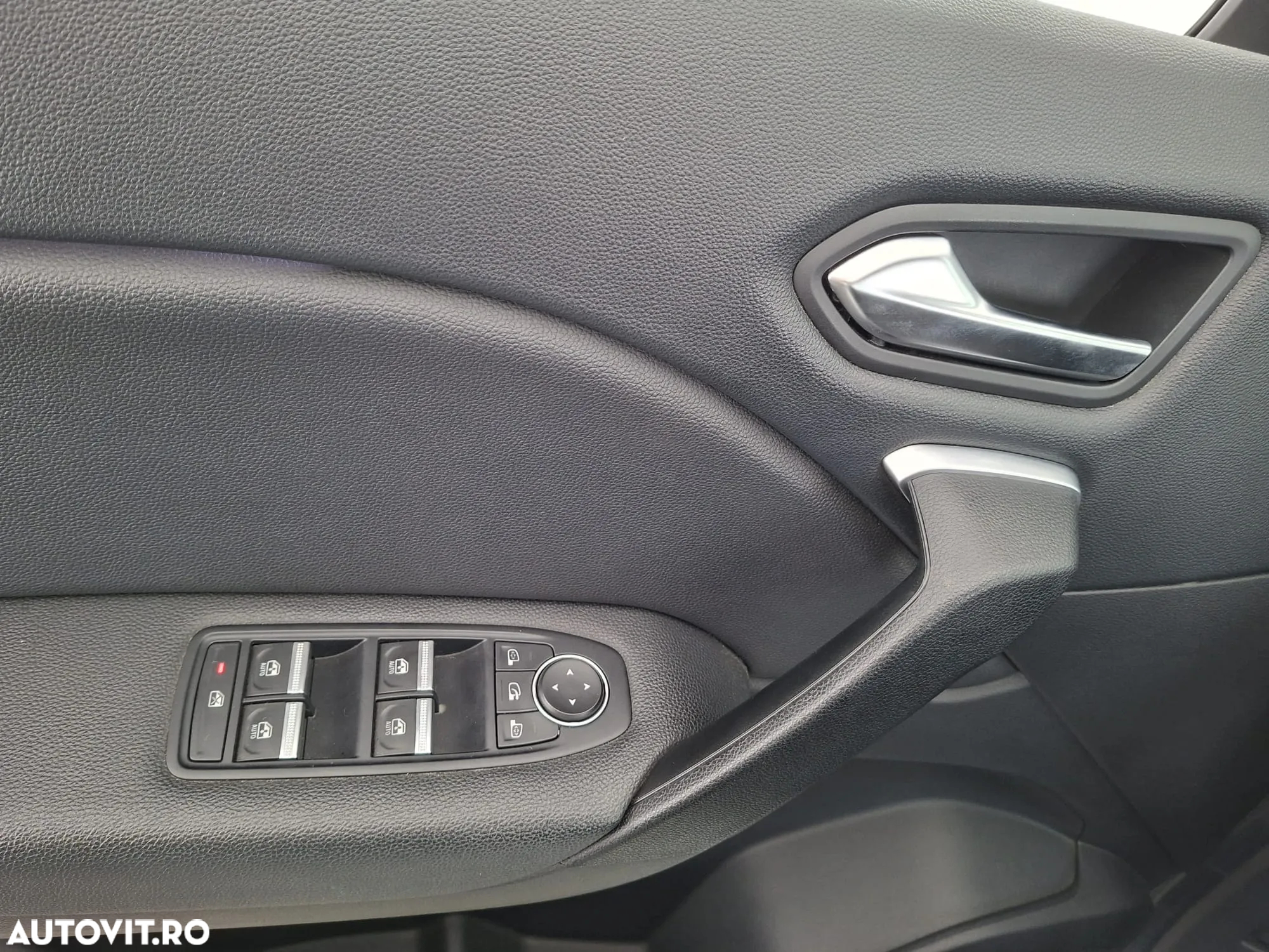 Renault Captur - 18