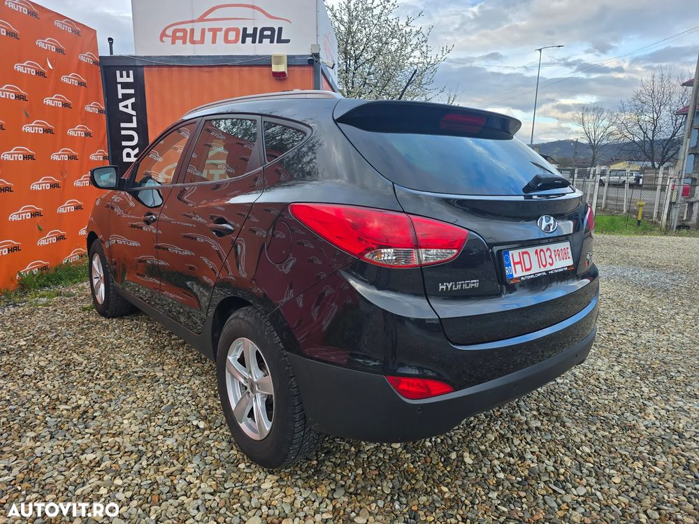 Hyundai ix35 1.7 CRDI 2WD Comfort - 4