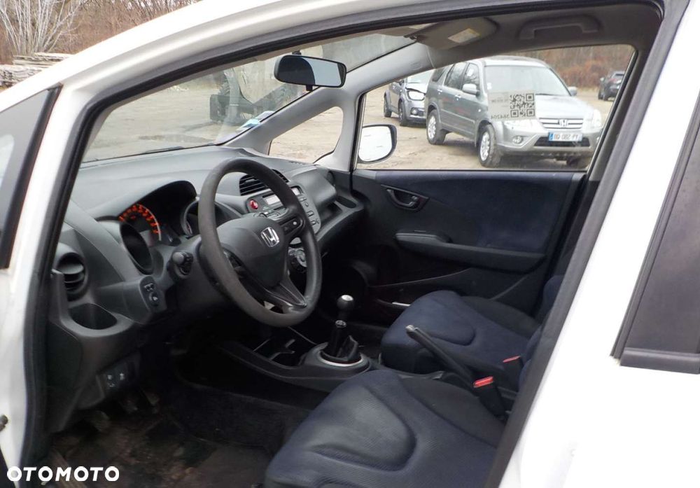 Honda Jazz - 25