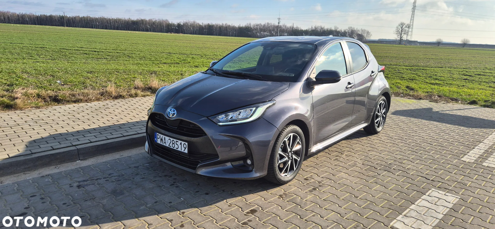Toyota Yaris - 14