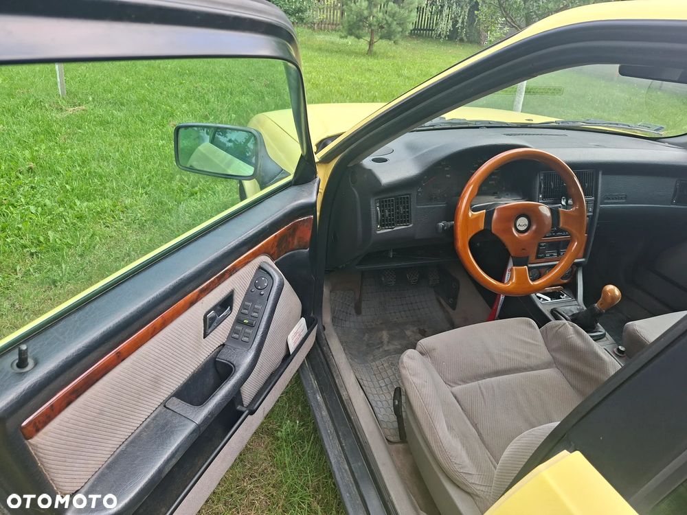 Audi 80 2.0 E - 3