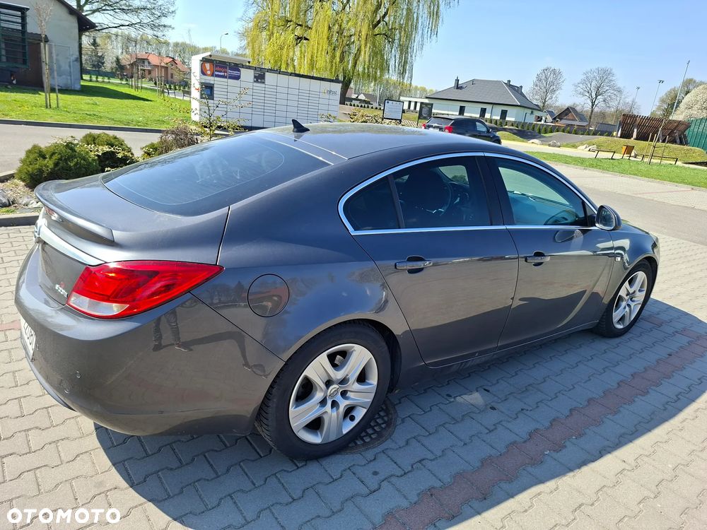 Opel Insignia 2.0 CDTI - 6