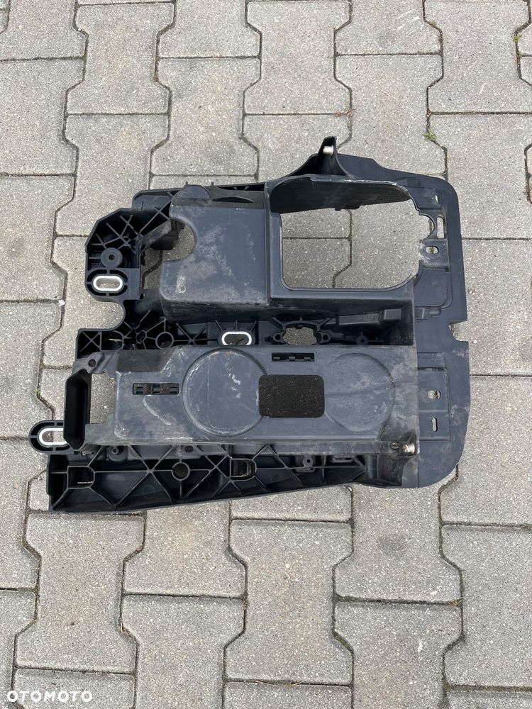 Obudowa lampy MAN TGL TGM euro 6 garnek mocowanie - 2