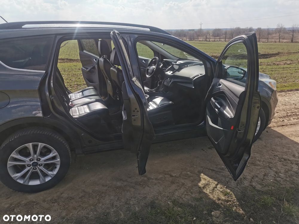 Ford Escape - 4