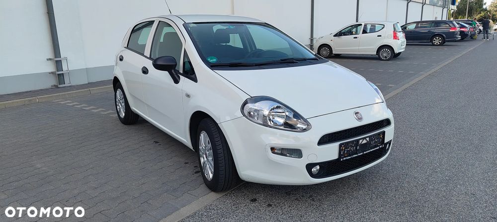 Fiat Punto Evo 1.4 8V Estiva Blue&Me - 4