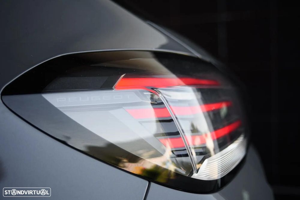 Peugeot 208 1.2 PureTech Active - 17