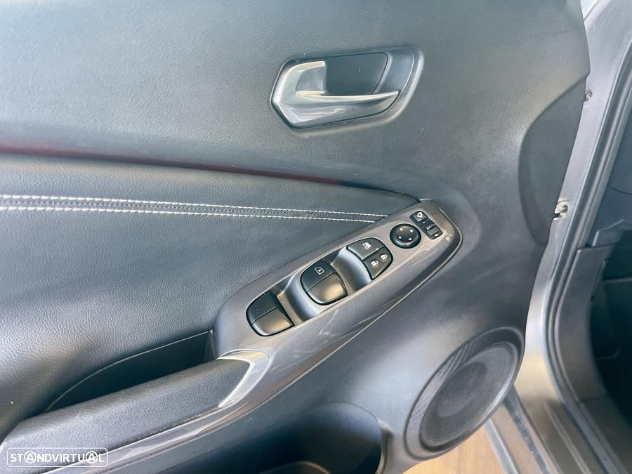 Nissan Juke 1.0 DIG-T N-Connecta NAV. DCT - 24