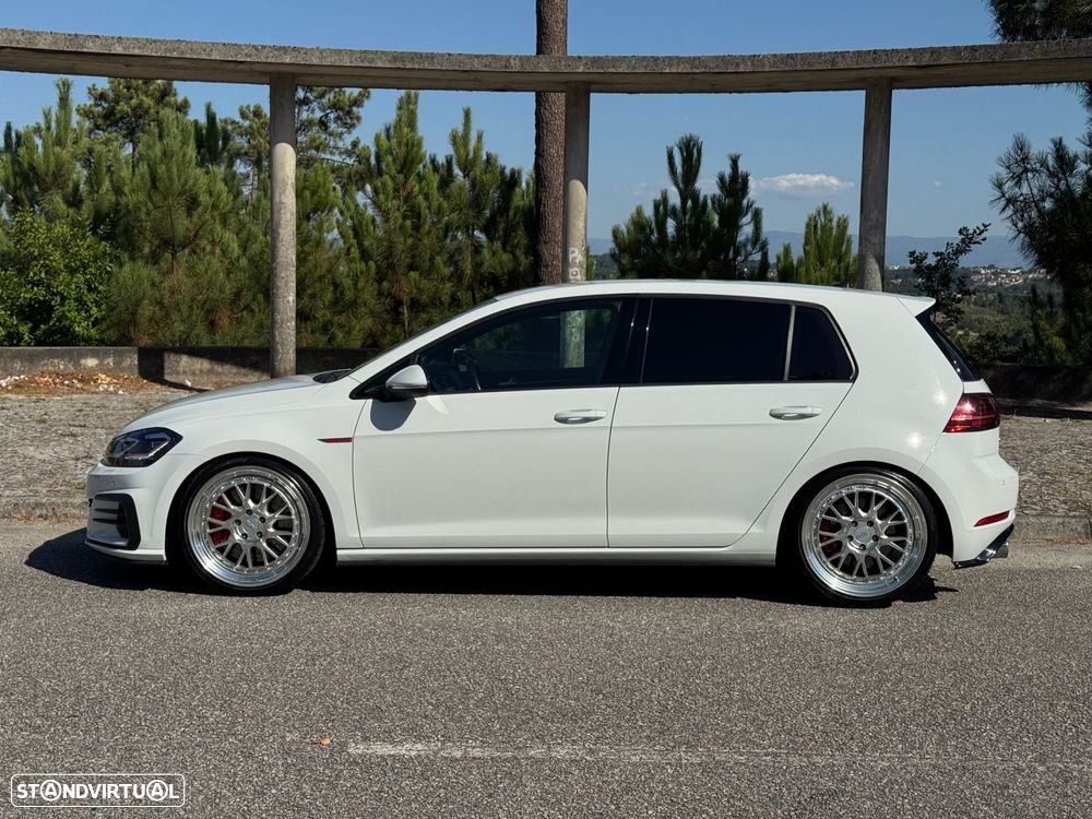 VW Golf 2.0 TSI GTI DSG Performance - 11
