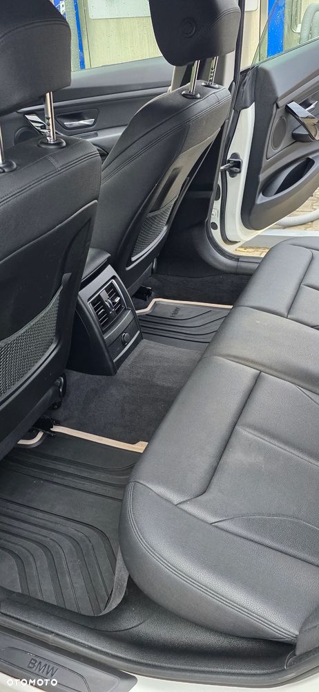 BMW 3GT 320i GPF - 16