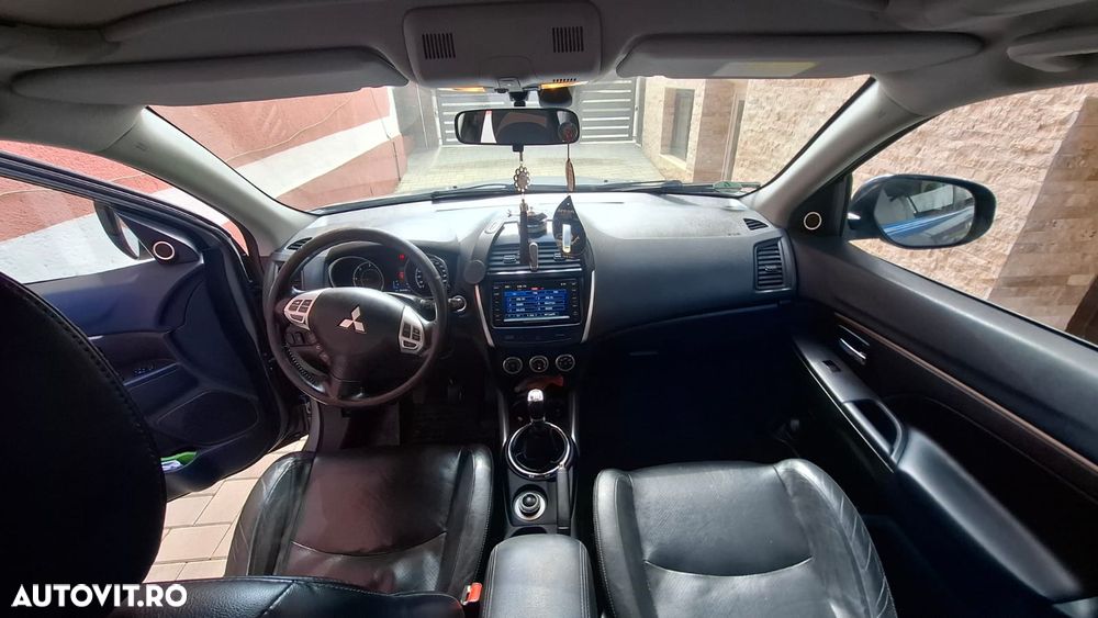 Mitsubishi ASX 1.8 DID 4WD Instyle U06 - 8