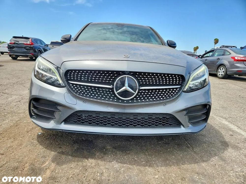 Mercedes-Benz C-Class 2020 photo 5