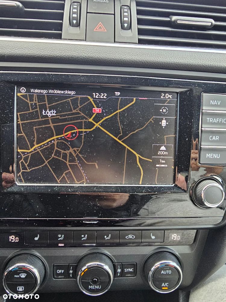 Skoda Octavia 2.0 TSI RS DSG - 26