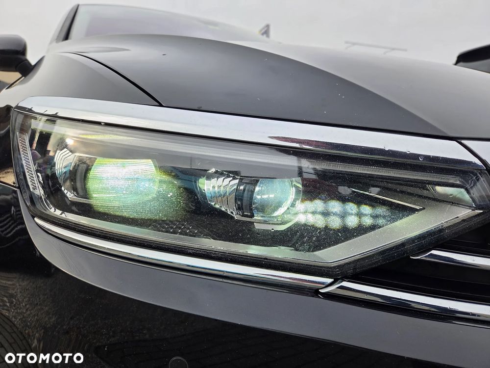 Volkswagen Passat 2.0 TDI Bi-Turbo BMT 4Mot Highline DSG - 38