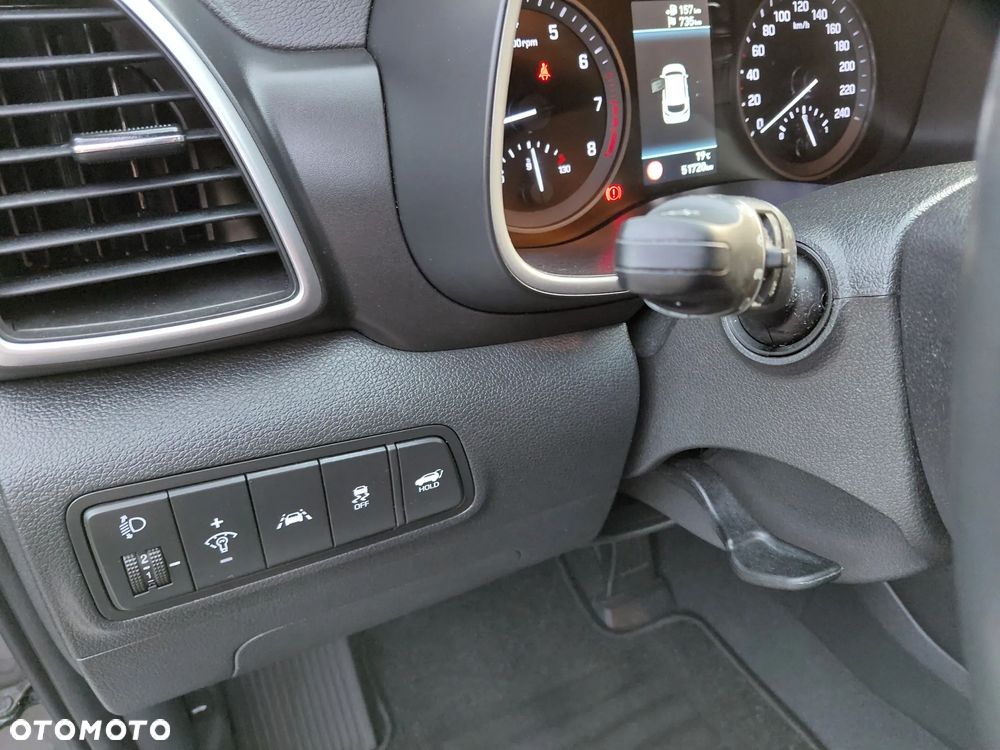 Hyundai Tucson 1.6 GDi 2WD Select - 38