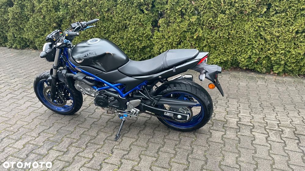 Suzuki SV - 5
