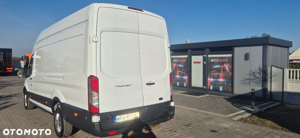 Ford Transit - 11