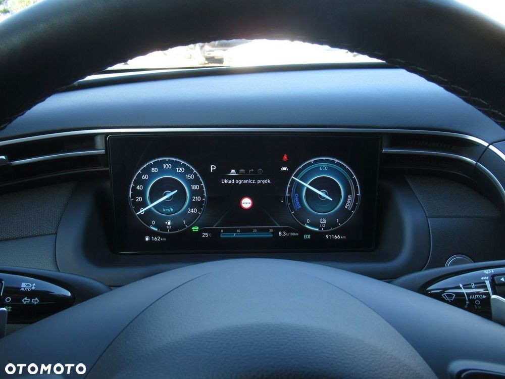 Hyundai Tucson 1.6 T-GDi HEV Executive 2WD - 35
