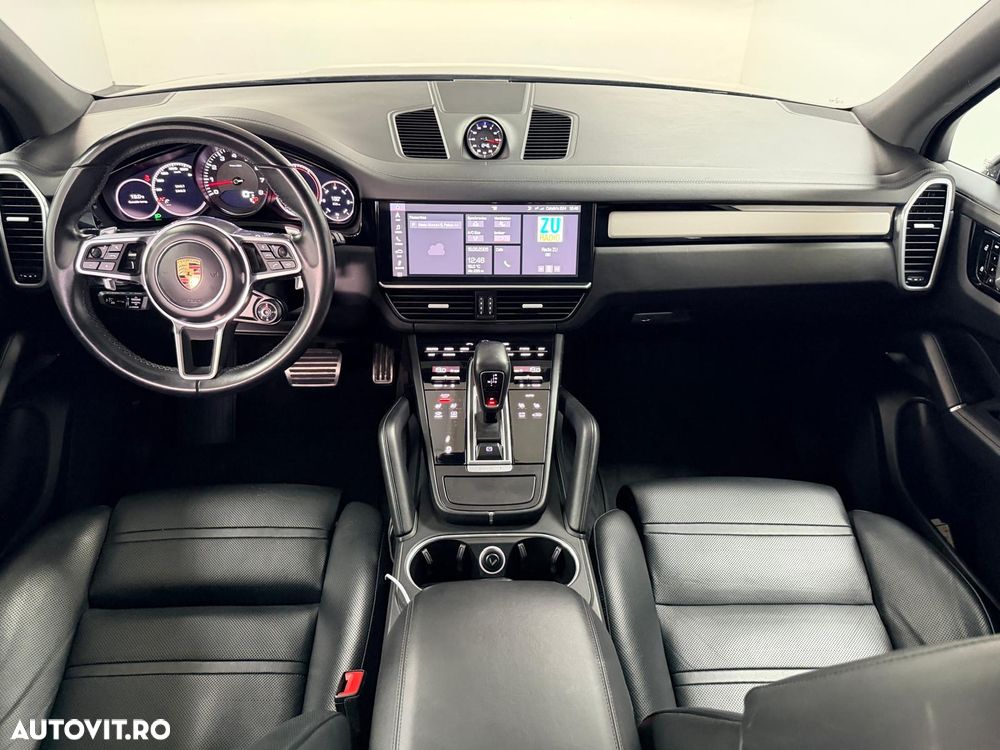 Porsche Cayenne S - 24