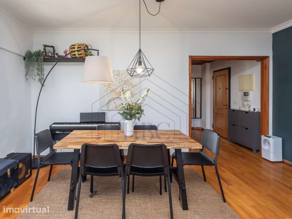 Apartamento T2 em Rio de Mouro - Conforto, Luz Natural e Excelente ... - Grande imagem: 5/32