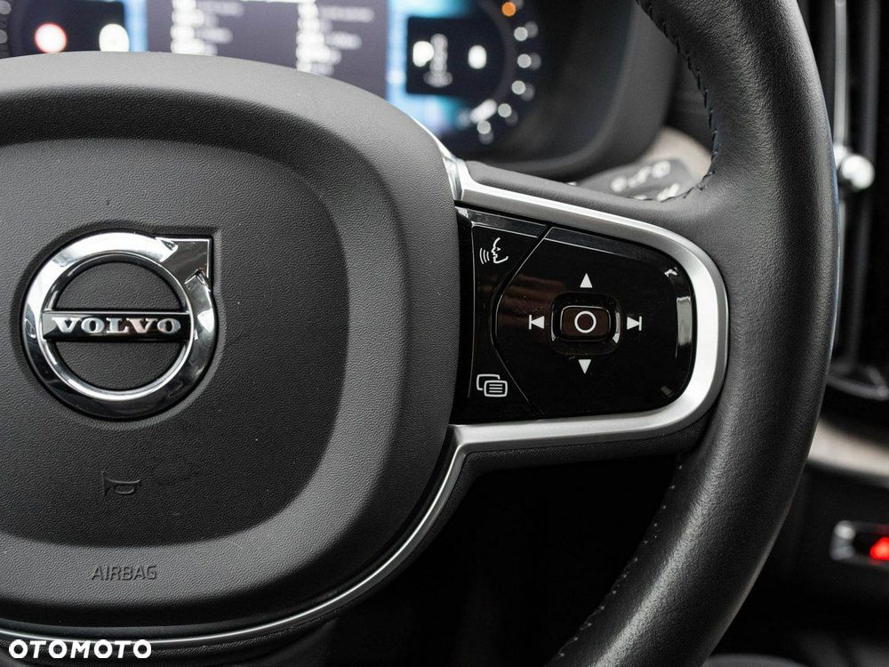 Volvo XC 60 B4 D AWD Inscription - 15