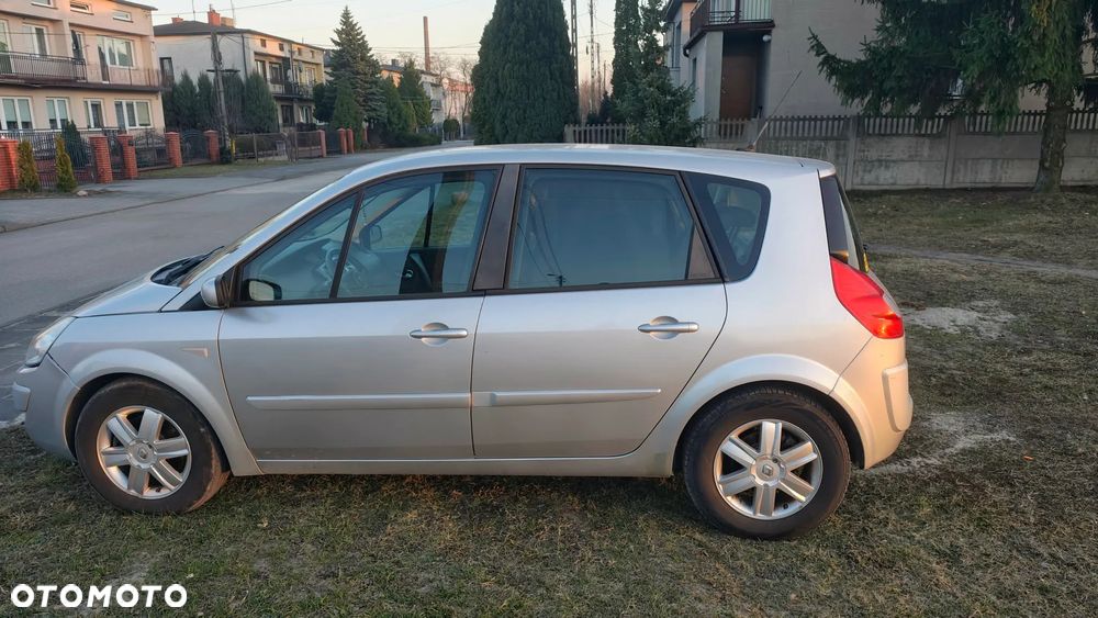 Renault Scenic 1.9 dCi Expression - 3