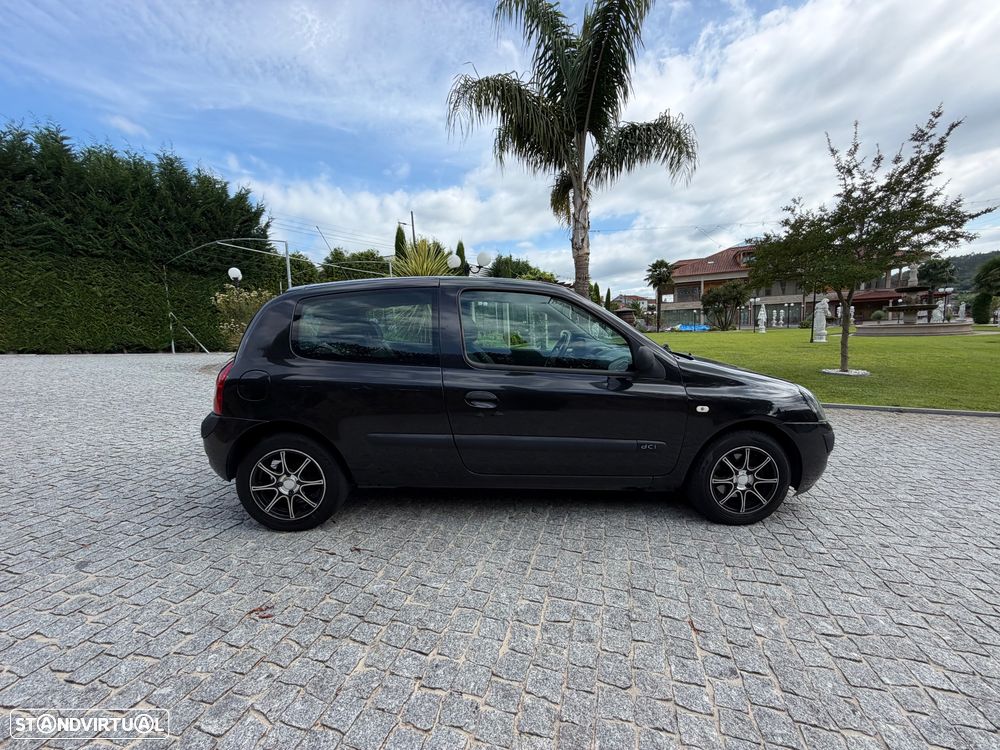Renault Clio - 12