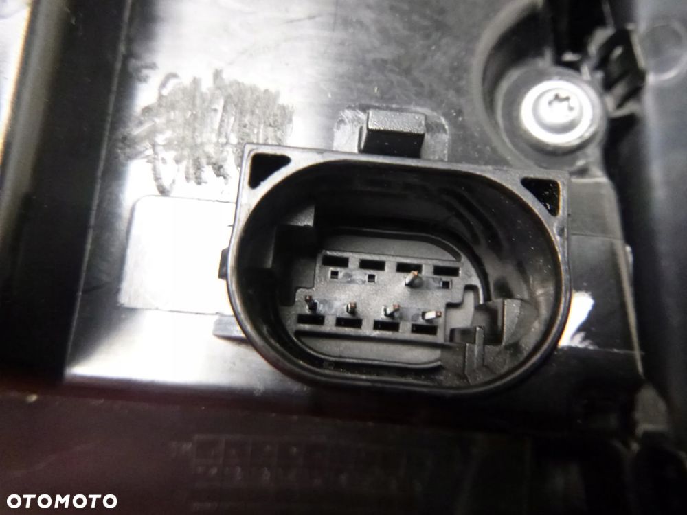 MERCEDES KLASA B 247 W247 LIFT LAMPA PRAWA LEWA TYŁ TYLNA ORYGINAŁ - 9