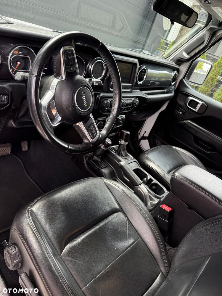 Jeep Wrangler Unlimited GME 2.0 Turbo Sahara - 6