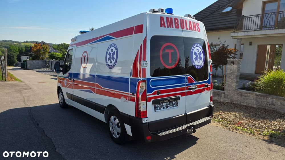 Renault Master Ambulans karetka gwarancja - 4