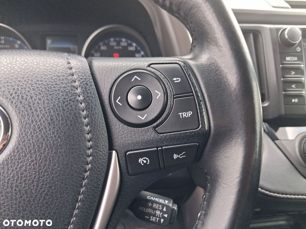 Toyota RAV4 2.0 Premium 4x4 MS - 25