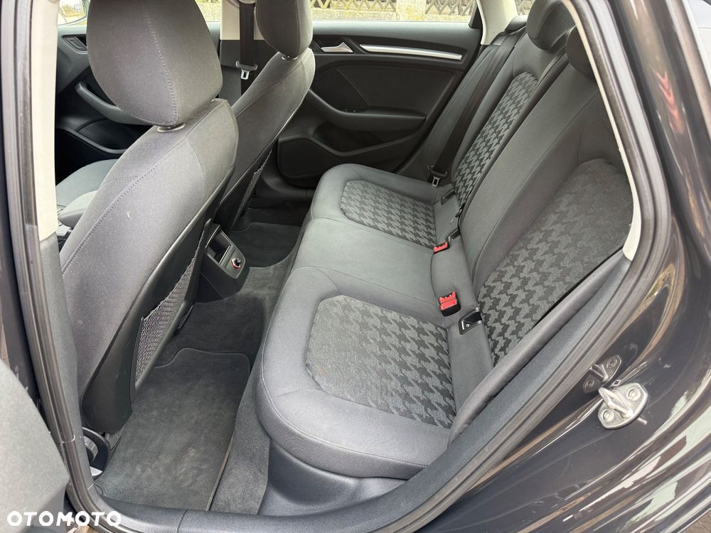 Audi A3 Limousine 1.6 TDI Attraction - 25