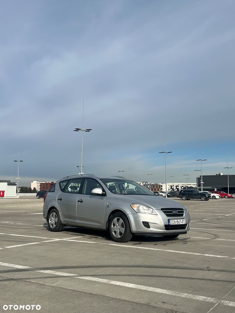Kia Ceed 1.6 Comfort - 6
