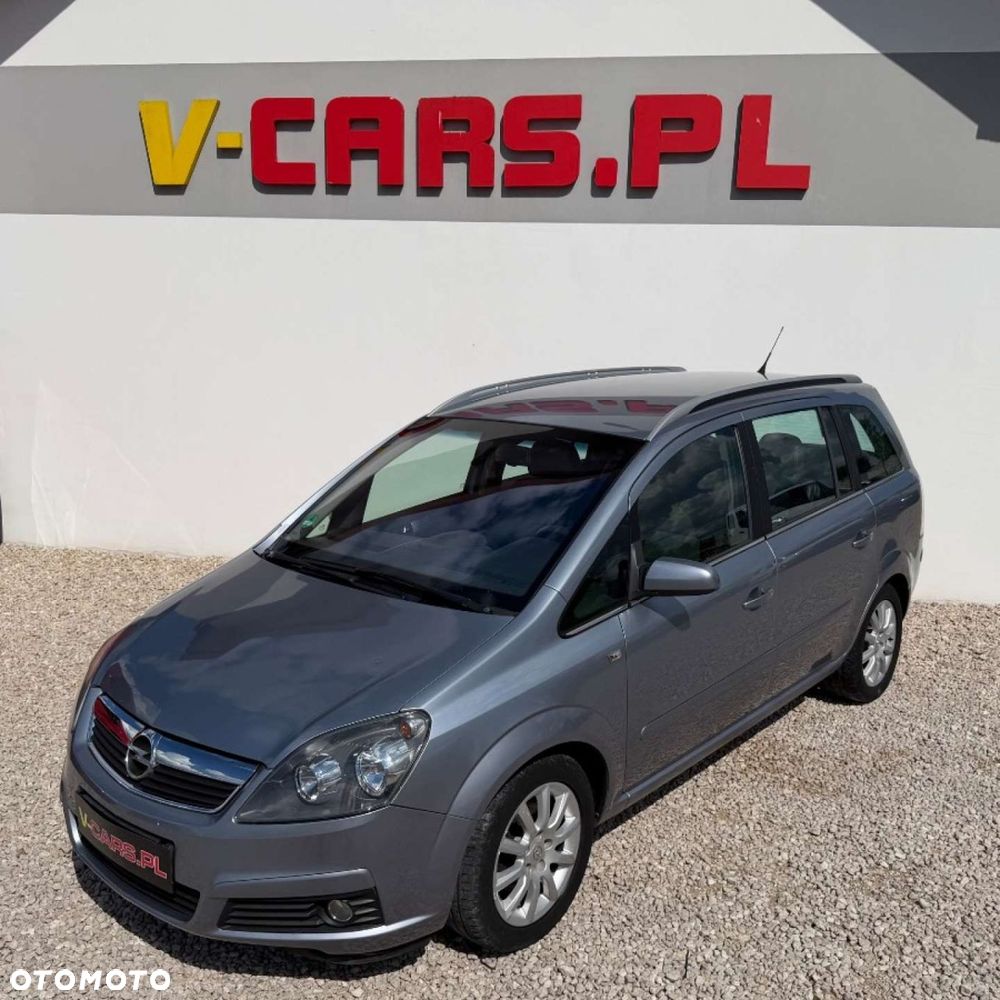 Opel Zafira - 11